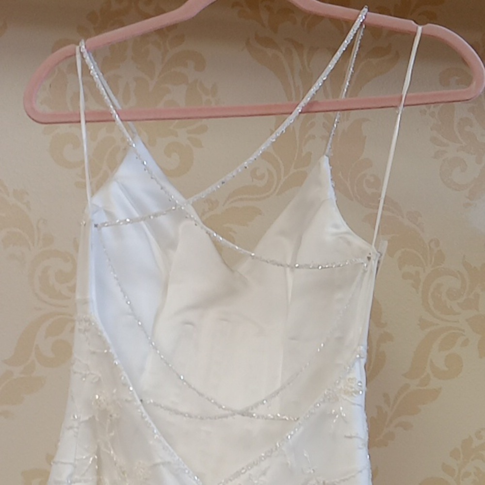 Maggie Sottero size 4 destination wedding gown - Picture 7 of 9